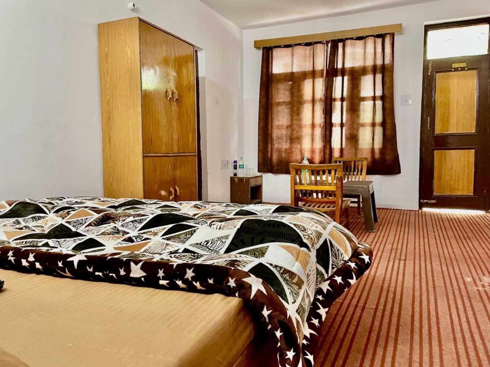 Hotel O Rohtang View Manāli Buitenkant foto